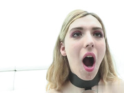 贝拉朱莉在热颜射中射精深喉撸射精液