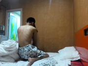 獨家推薦 周末假期和朋友漂亮女友星級酒店開房偷情私會 69騎乘後入嘗試各種體位幹得直叫求饒 國語1080P高清