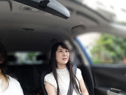 [DOKS-584] SNSで活動している裏アカ女子に会ってみたらまさかの性癖マッチング… 奈緒花 - 1of5