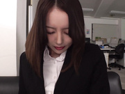 [LULU-258] 残業中、2人きりの社内で仕事に厳しい行き遅れピタパン女上司のデカ尻に無自覚挑発… 美咲かんな【破解】 - 4of5