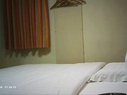 佛爷8月新作约炮美容院骚老板娘到钟点炮房啪啪爽完自拍发朋友圈720P高清无水印完整版