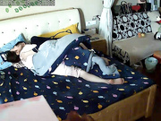 精品推薦 居家攝像頭黑客破解拍攝到的十分淫蕩的一對年輕夫妻激情啪啪過性生活 720P高清原版