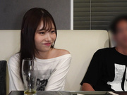 [HMN-642] たぶん僕の事を好きなバイト先の妹みたいな女の子に海デートに誘われた。鈴の家りん【破解】 - 4of5