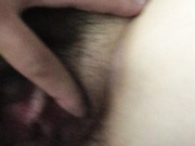 周末約啪漂亮風騷小秘書 穿著情趣OL制服裝沒脫直接插入花心 人美逼浪插幾下就淫水直流 完美露臉 1080P高清原版