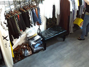 最新流出某女裝店內監控破解偷拍美女試穿更衣（第二部）雪白肌膚苗條身材看得誘惑十足 1080P高清