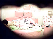 精品酒店近距離拍攝打扮有些古怪的年輕小夥和少婦偷情啪啪打炮 1080P高清