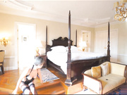 獨家推薦 最新眾籌果哥原創超大尺度白金版視頻-氣質短發空姐制服模特酒店私拍被鹹豬手 1080P高清原版