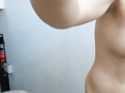 獨家推薦 很有表演天賦的寂寞熟女人妻少婦隨著嗨曲裸體艷舞挑逗 床上與情夫瘋狂啪啪 太騷了 1080P高清原版