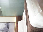 老哥约了个苗条大奶妹子直播啪啪 口交扣逼上位骑乘大力猛操非常诱人 很是诱惑喜欢不要错过