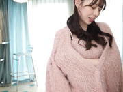 [START-325] イっても止まらない突き上げピストンで連続潮吹き モデル級のくびれボディを限界まで捩らせるエビ反り騎乗位 一宮るい - 1of5