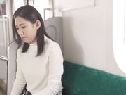 [JUY-155] 人妻美術モデル痴漢電車 ～身体を浸食する淫らな囁き～ 若葉加奈 【破解】 - 3of5