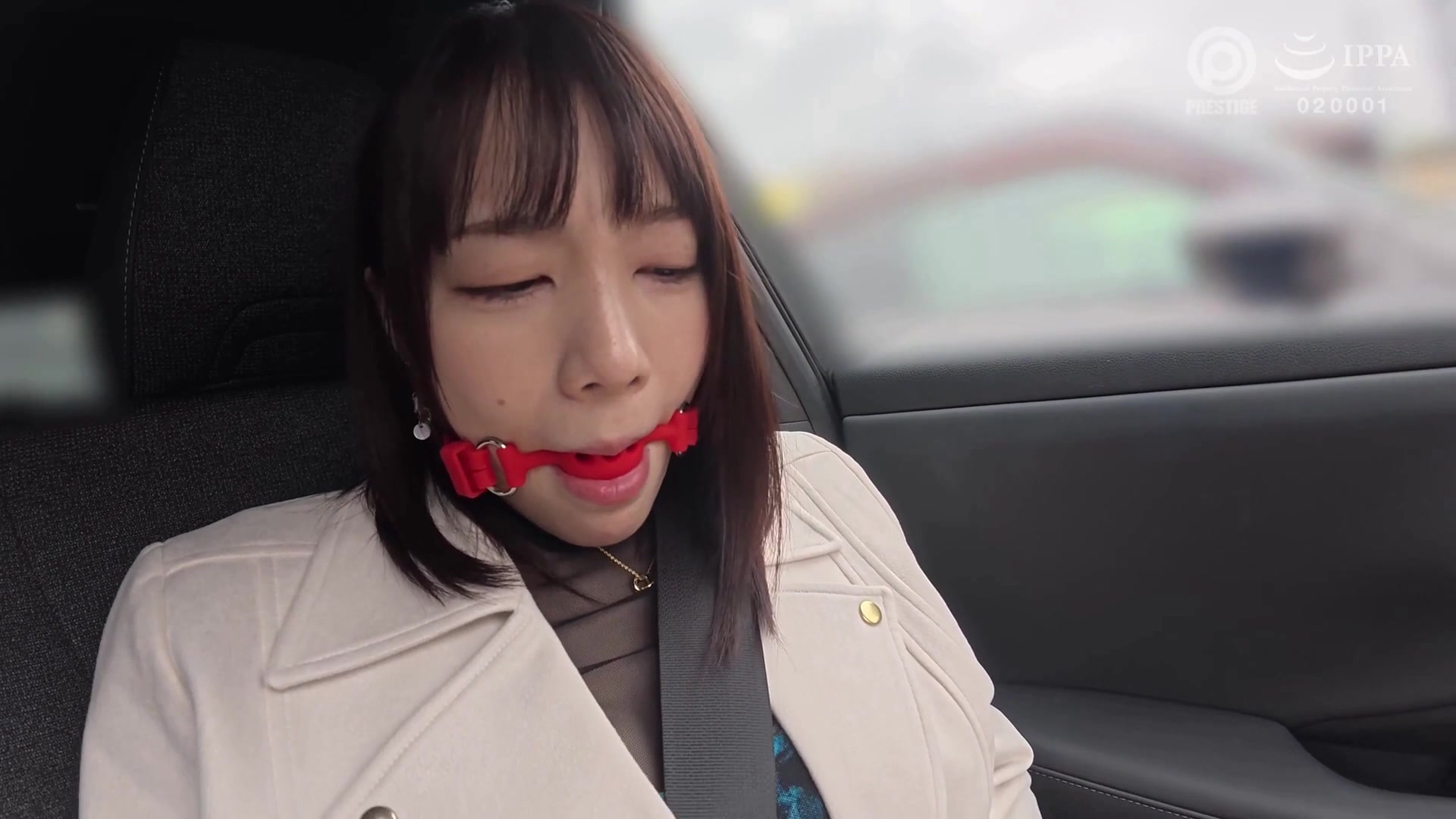 [破解]ABF-315 与亲友的妻子发生不伦关系。禁断中出小旅行。鈴村あいり - 1of5