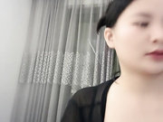 狼粉疯狂舔屏，F号天然豪乳御姐【叶姿】换衣露奶露逼诱惑，这对车大灯简直太顶了