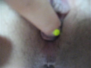 超福利026 看着像高中生的小女孩用骚逼喝奶瓶喝出淫水了 这嫩鲍鱼百人不遇啊