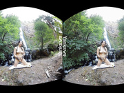 Tasty Teases Her Clit in Virtual Reality