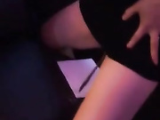 KTV包厢骚逼夹毛笔写字