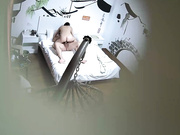 小旅馆情趣房偷拍耍得很疯狂的中年男女两人的口活都非常好