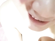 难怪最近药房的风油精卖断市了，大奶萌颜主播琪琪电钻不过瘾给阴蒂来点风油精