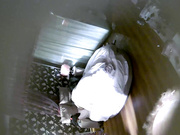 精品小旅馆偷拍身材不错的貌似大学生情侣白天开房啪啪搞完马上撤退