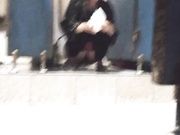 当面对着妹子拍系列3 妹子洗手间里面原来这么热闹