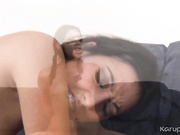 把继父的大黑屌伺候爽了的骚女儿