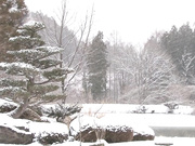 [SDMU-542] 在滑雪場發現畢業旅行的男女「裸體按摩」3