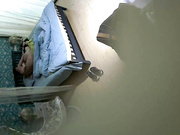 精品大学城附近公寓偷拍挺能干的一对高挑情侣各种姿势干了一个多小时女的高潮快乐呻吟