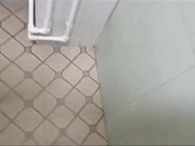 性感美女白领刚下班就到酒店和情人私会,干的正激烈突然接到领导电话让汇报工作,边操边说太刺激了