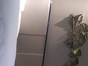 土豪胖哥酒店爆插微信上高价约的御女范气质美女少妇啪啪,身材苗条匀称,现在床上干又站在地上抱起来狠狠抽插.国语!