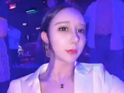 韵味、娇声欲滴TS王可心，妖媚地妖声令大屌哥猛猛操向妖穴，好想要 快一点快一点~~啊 ~摁~啊，用力操我！