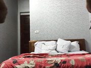 云南少数民族纯朴漂亮的气质美女和闺蜜男友宾馆私会啪啪,各种体位尝试,边干边拍,毛毛又黑又旺盛,方言对白!