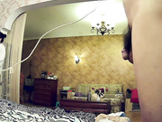 水滴摄像头监控偷拍老板和漂亮媳妇正在爽歪歪公司员工来电话了说电脑中病毒了这淫骚媳妇口活真棒