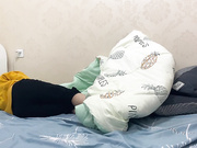 【精品推薦】周末無聊在家脫光迷玩02年妹子 準備肛交屁眼太小擴肛器打開一點就肛裂了 掙紮 打呼 翻眼 肛裂等等絕對刺激 稀缺資源勁爆收藏～原版高清