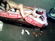 短裙小美女还在给男友打电话猥琐大叔就已经迫不及待的上前扒掉美女衣服要开操,干的太用力,美女很不开心.国语