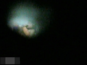 獨家推薦 冒死爬上屋頂拍攝出租屋剛入住的大學生妹子寂寞發春自慰 雪白肌膚苗條身材看得讓人欲火焚身 足足拍了快半個小時 720P原版高清