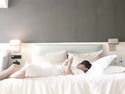 ktv勾搭的小嫩妹粉乳苗条青春气息浓郁