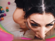 大奶拉丁妹子Valentina Jewel把沙滩带回家