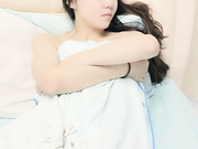 少女丝袜诱惑玩弄小穴呻吟诱惑叫的不停