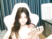 少女玩弄淫穴各种姿势玩弄呻吟叫唤