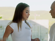 阿纳斯塔西娅需要一个新男人来实现她的肛门幻想