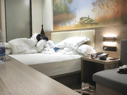 加钱哥宾馆约操精致外围深喉打桩侧入内射01