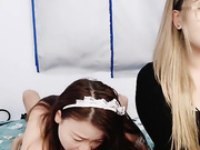 姐妹一起群P上位骑乘抽插各式操逼高潮