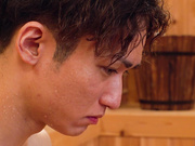 [JUQ-228] 混浴サウナで欲求不満な超肉感ムチムチ妻たちが僕らの精子を根こそぎ絞り尽くすビショ濡れ汗だく性交 - 1of5